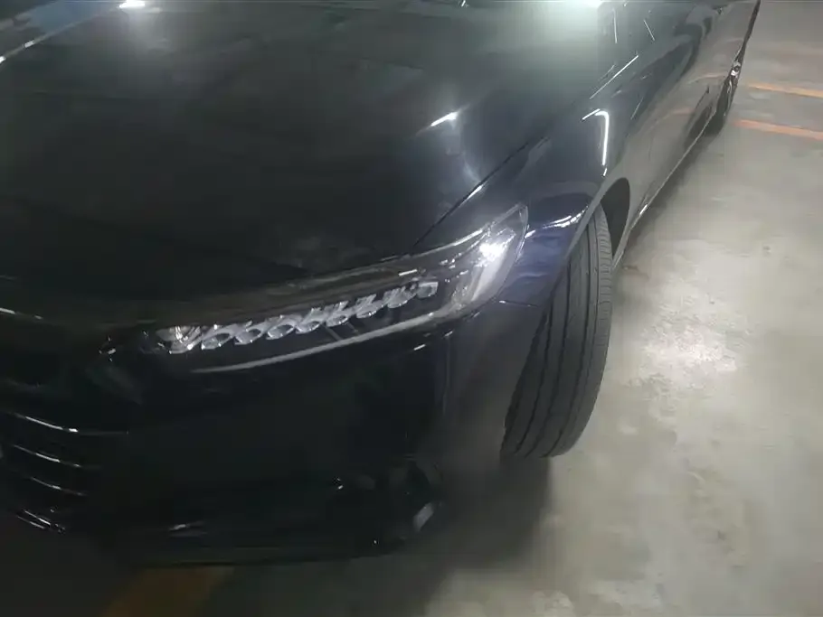 Honda Accord — фото 6