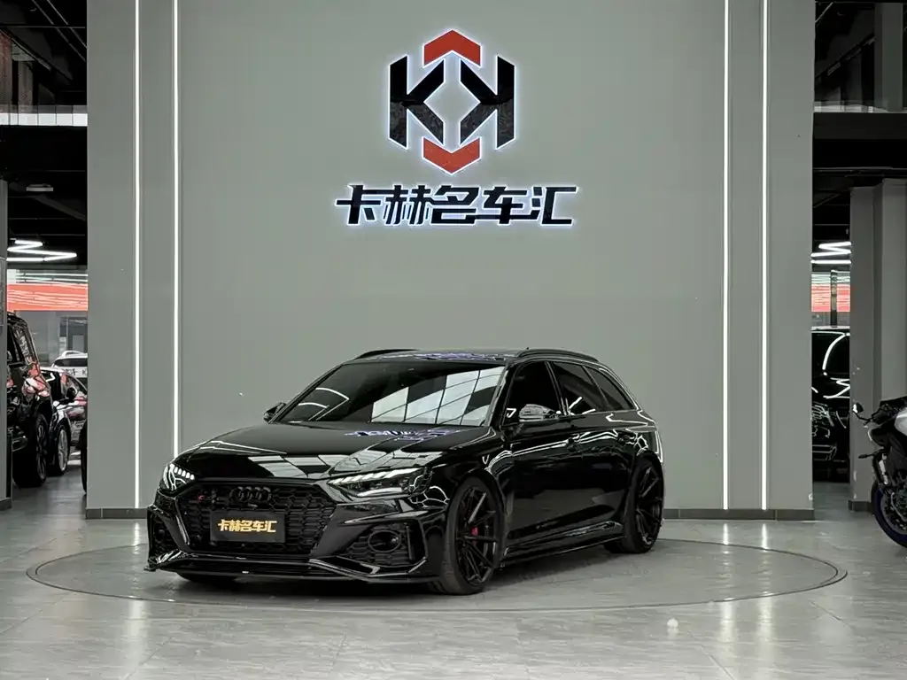 Audi RS 4