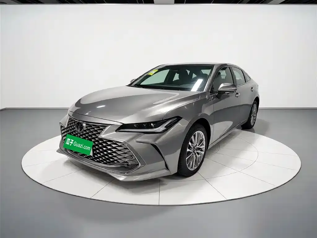 Toyota Avalon — фото 9