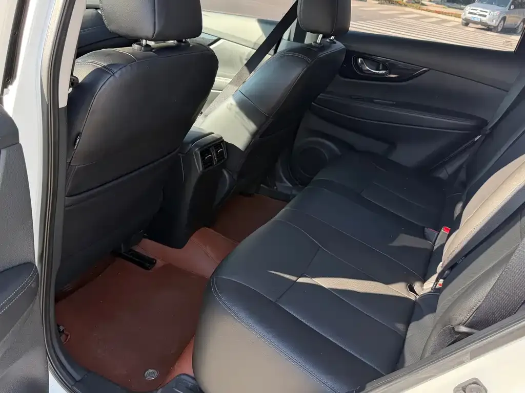 Nissan X-Trail 2021 из CN, фото 3