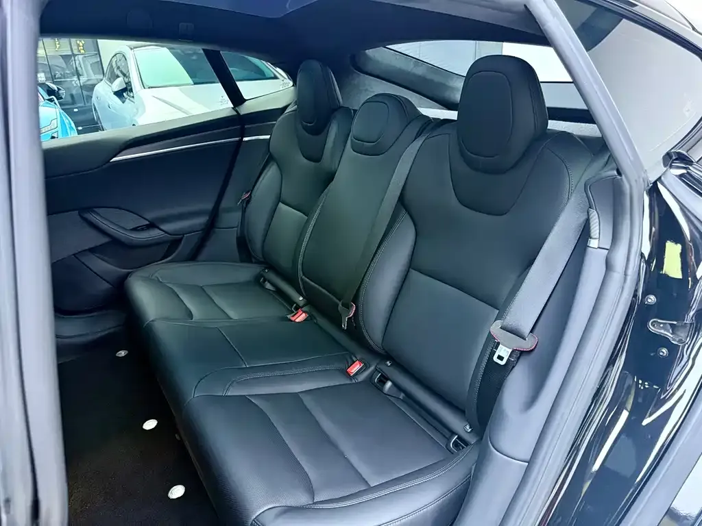 Tesla Model S 2023 из CN, фото 10