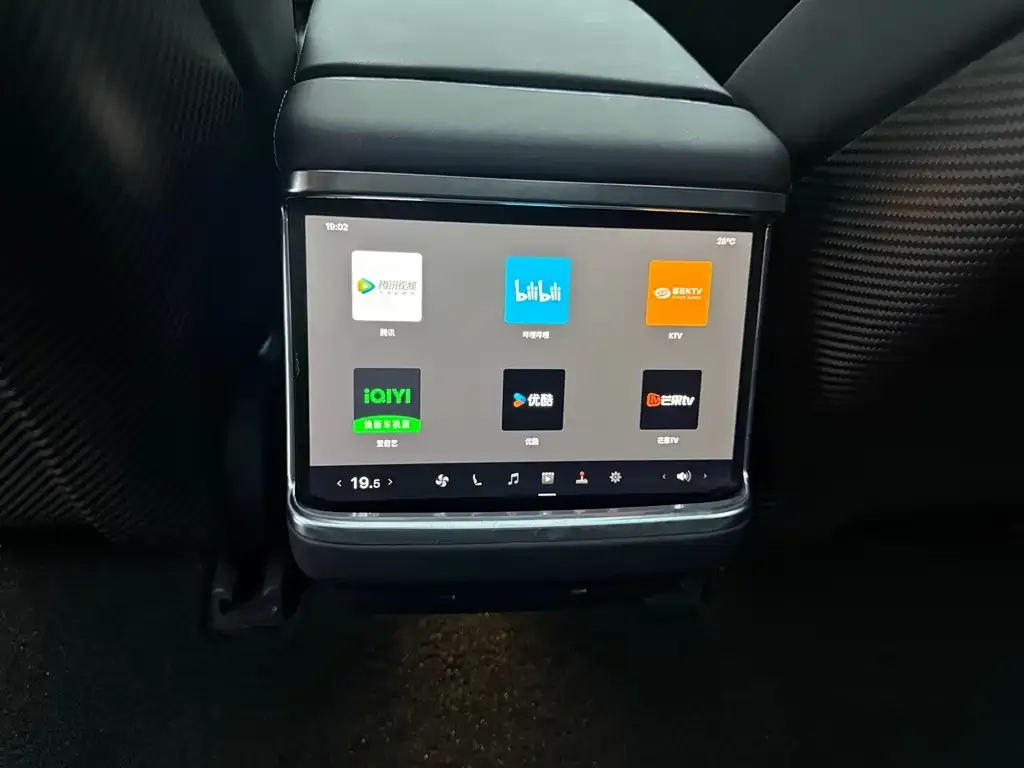 Tesla Model S 2023 из CN, фото 3