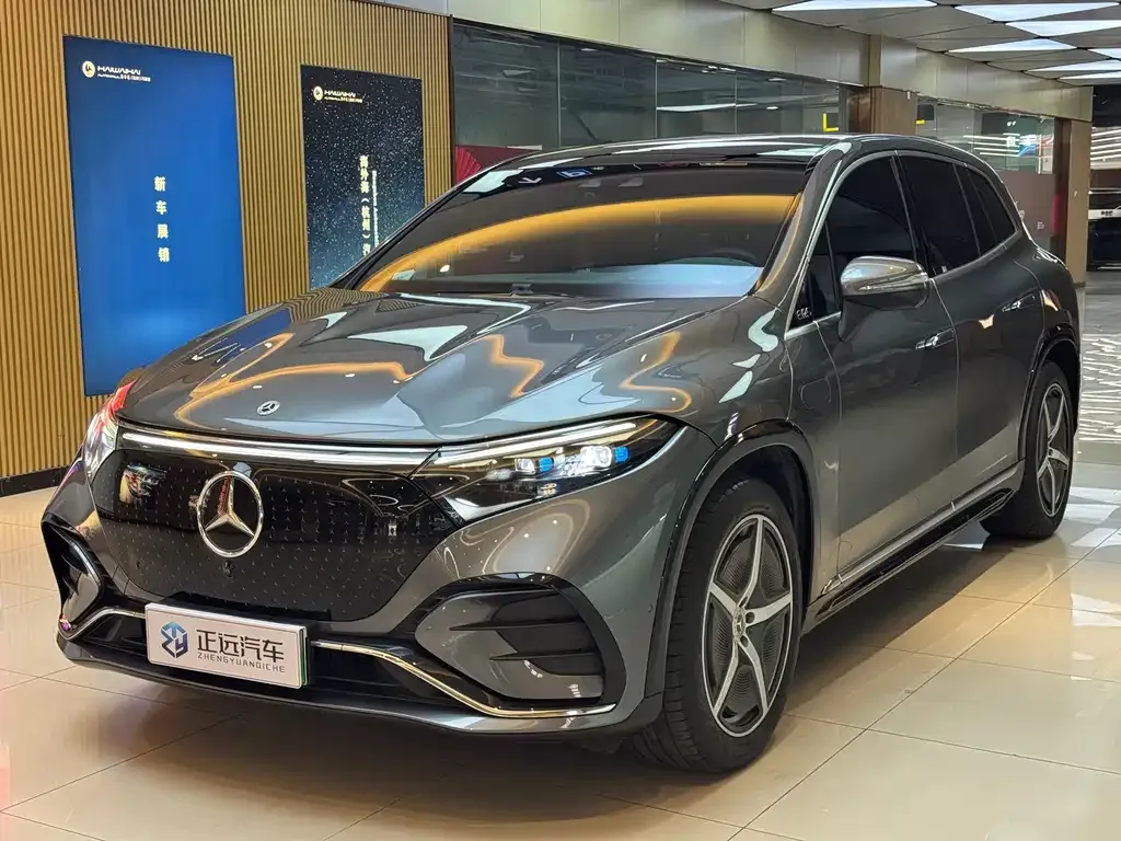 Mercedes-Benz EQS SUV