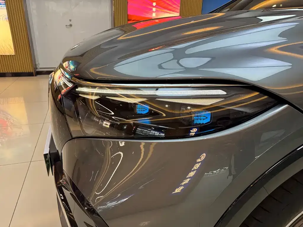 Mercedes-Benz EQS SUV 2023 из CN, фото 10