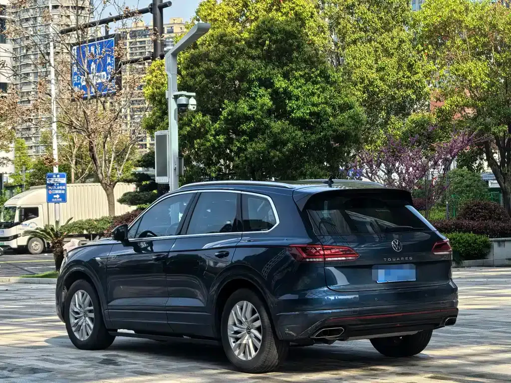 Volkswagen Touareg 2023 из CN, фото 3