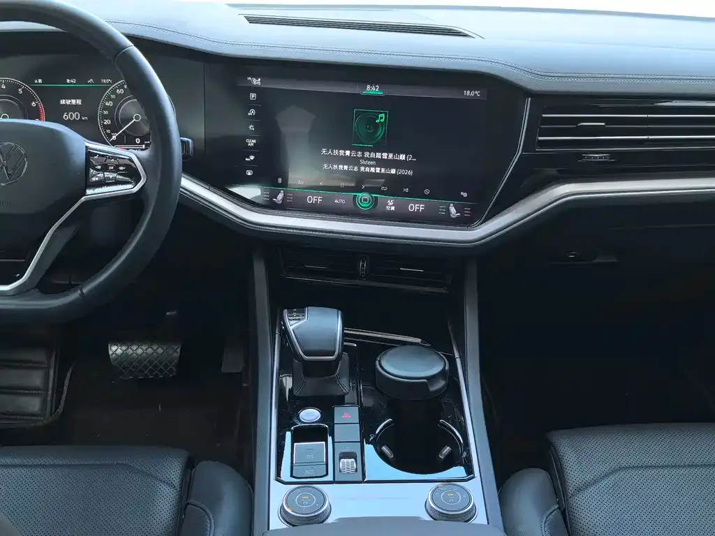 Volkswagen Touareg 2023 из CN, фото 6