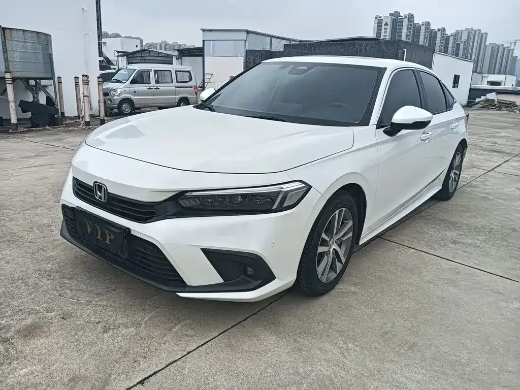 Honda Civic — фото 1