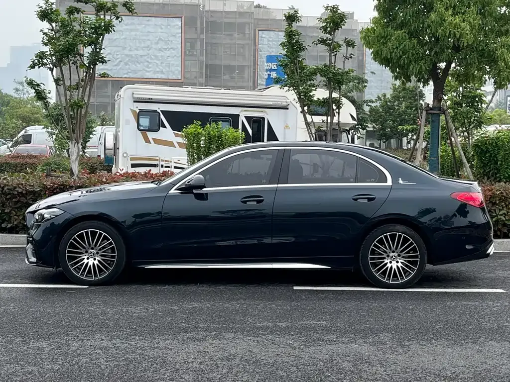 Mercedes-Benz C-Class — фото 10