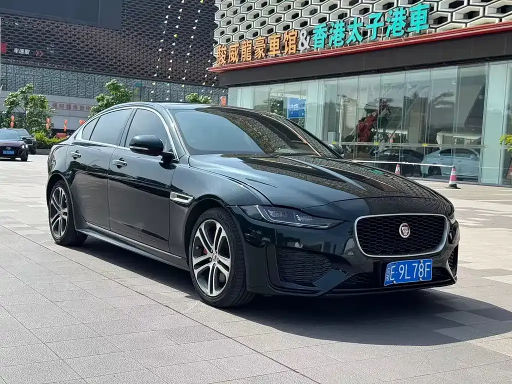 Jaguar XEL — фото 10