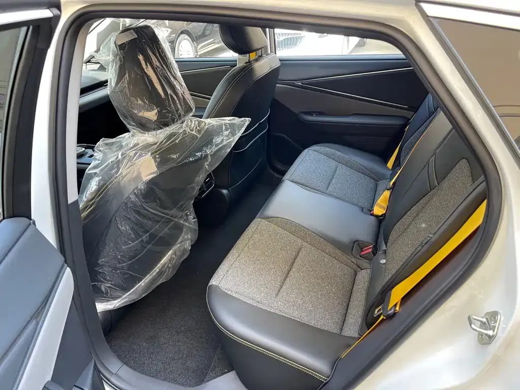Toyota bZ5 2026 из CN, фото 9