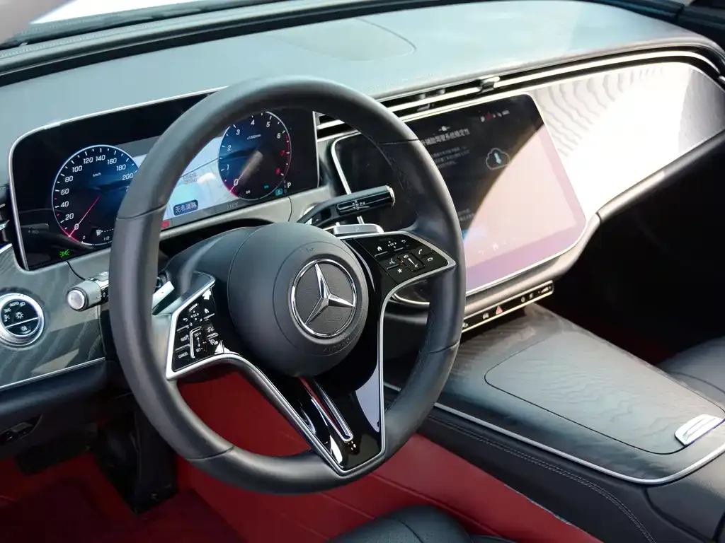 Mercedes-Benz E-Class (Import) — фото 7