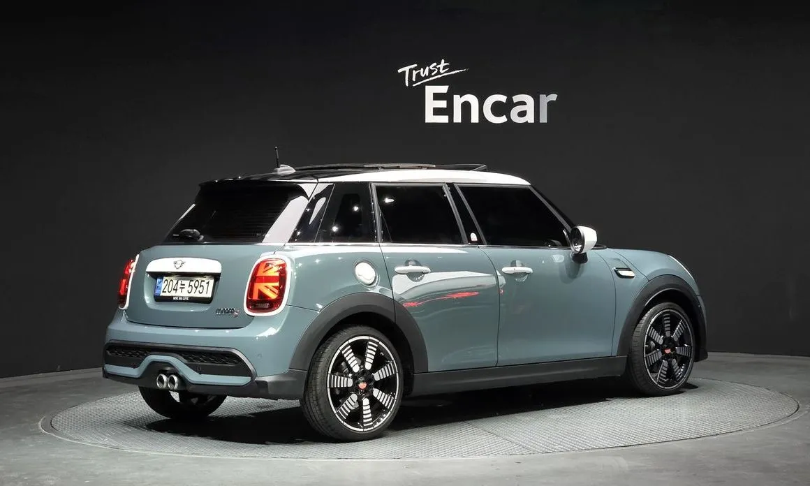 Mini Cooper 2023 из KR, фото 7