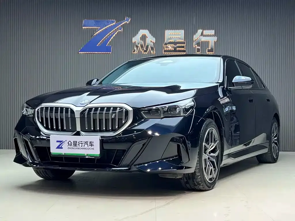 BMW i5