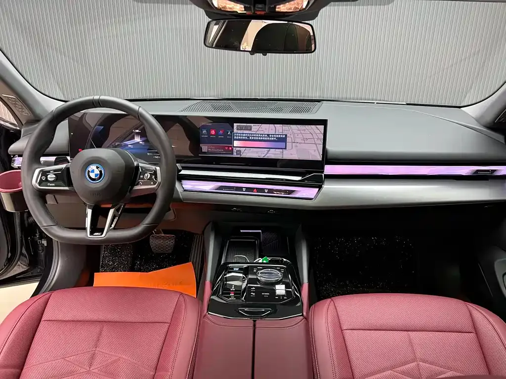 BMW i5 2025 из CN, фото 5