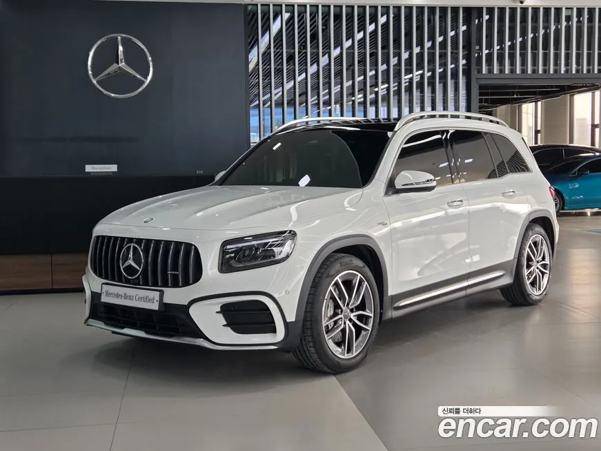Mercedes-Benz GLB-Class — фото 1