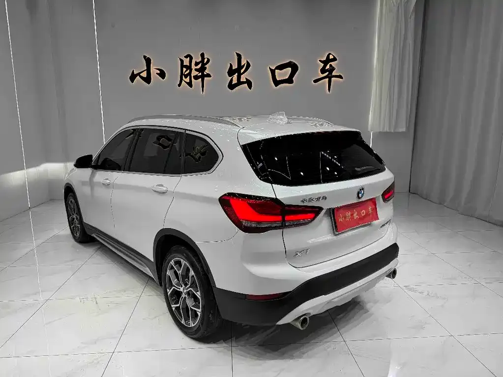 BMW X1 — фото 10