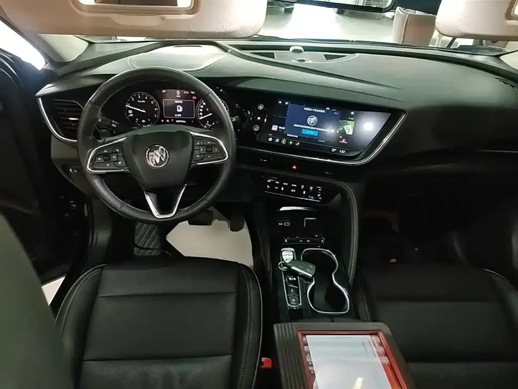 Buick Envision Plus — фото 7