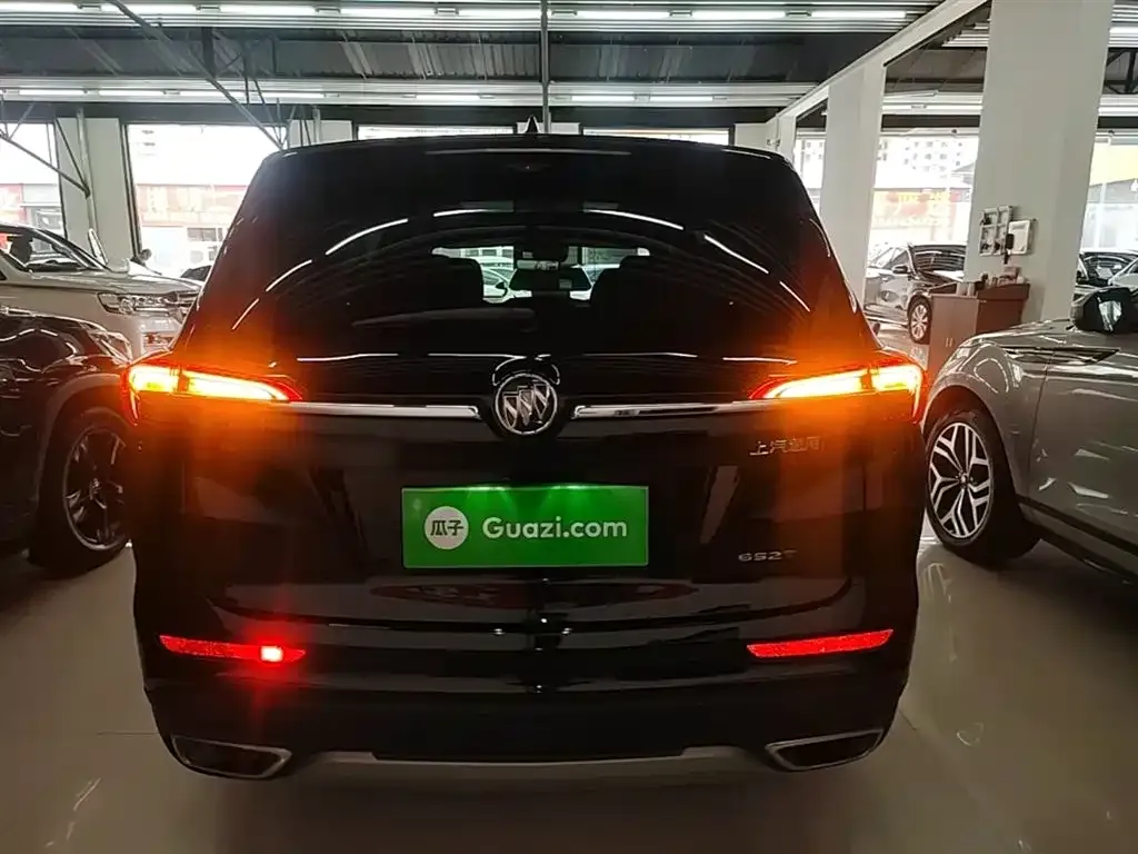 Buick Envision Plus — фото 10