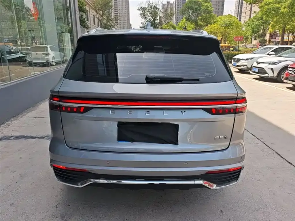 Geely Xingyue L — фото 6