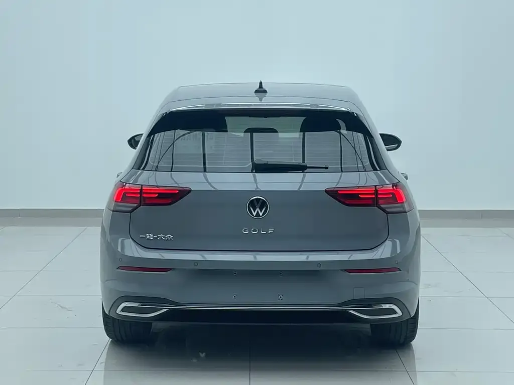 Volkswagen Golf 2022 из CN, фото 3