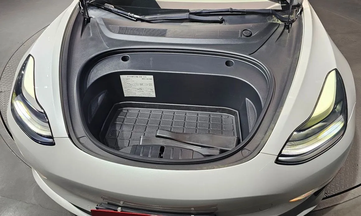 Tesla Model 3 — фото 4