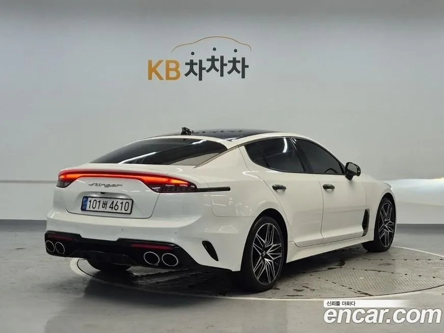Kia Stinger 2021 из KR, фото 2