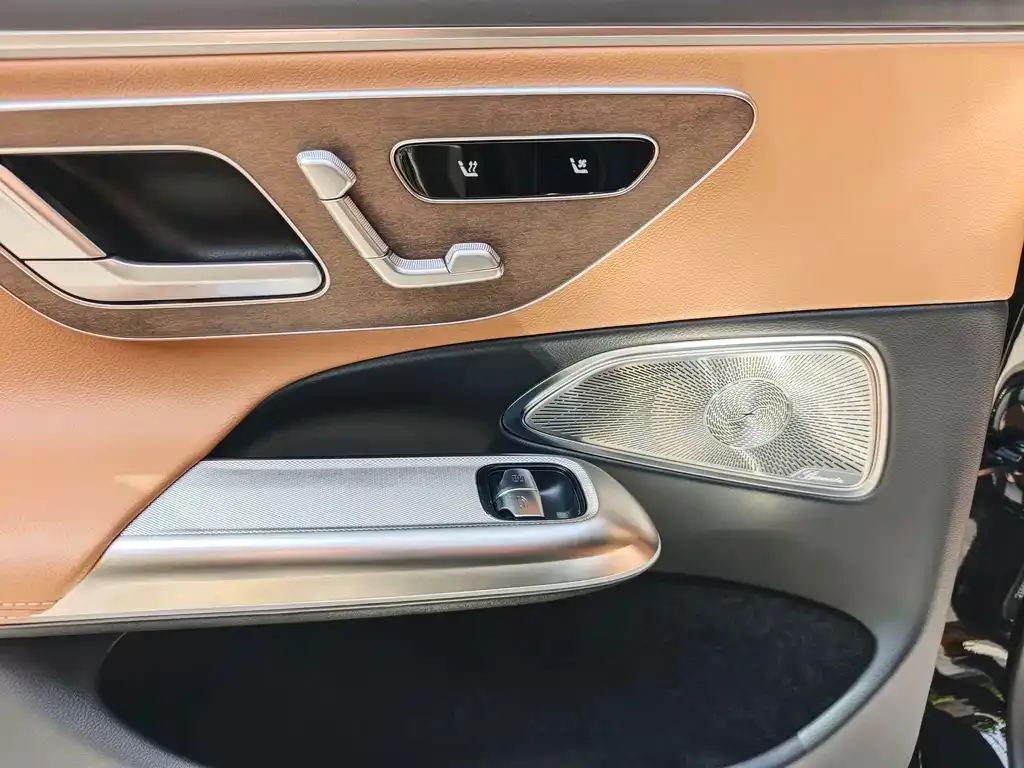 Mercedes-Benz E-Class 2026 из CN, фото 3