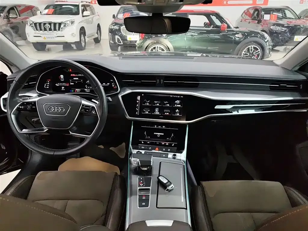 Audi A7L — фото 4
