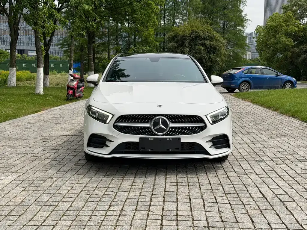 Mercedes-Benz A-Class — фото 5