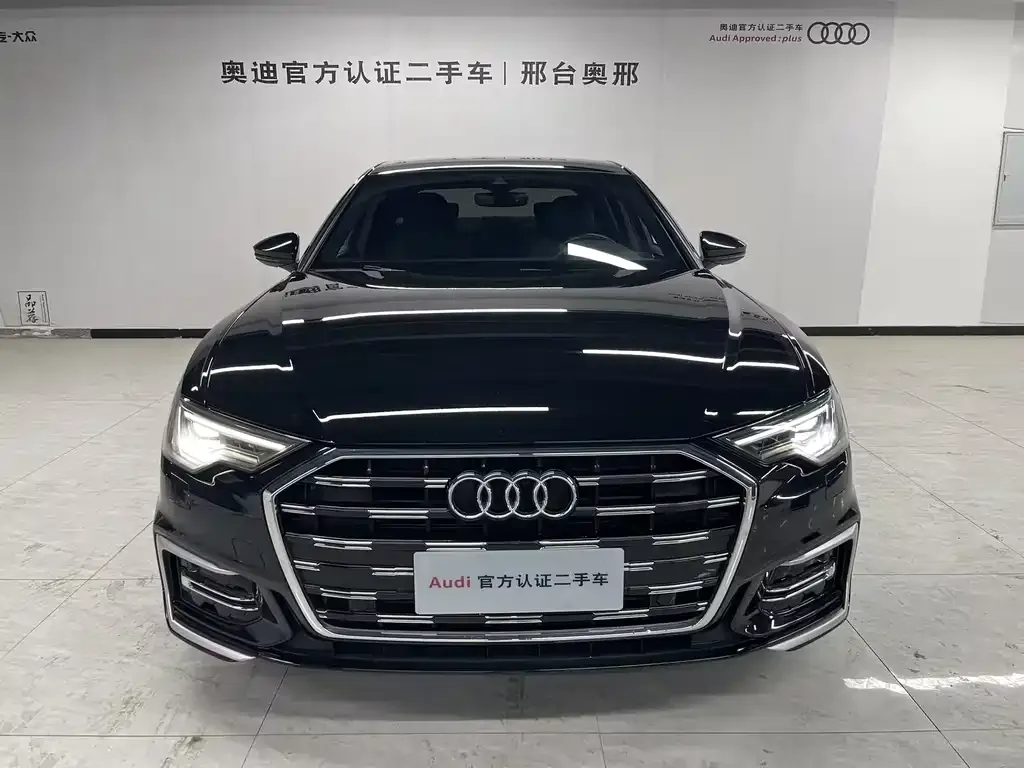 Audi A6L — фото 7