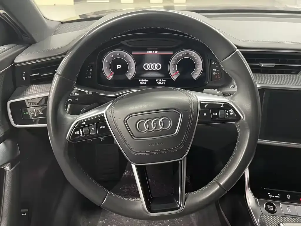 Audi A6L — фото 10