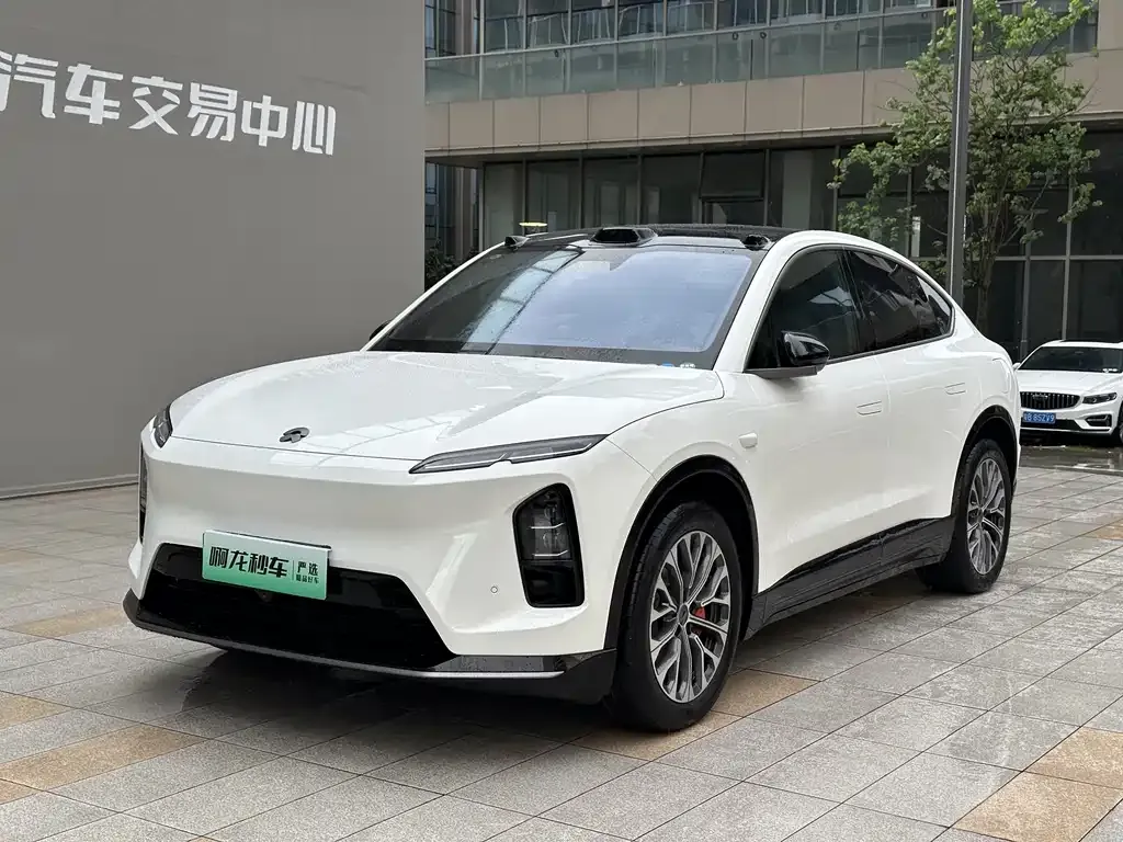 NIO EC6 — фото 8