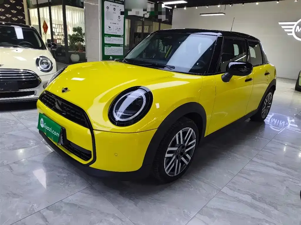 MINI Cooper (3-door) — фото 1