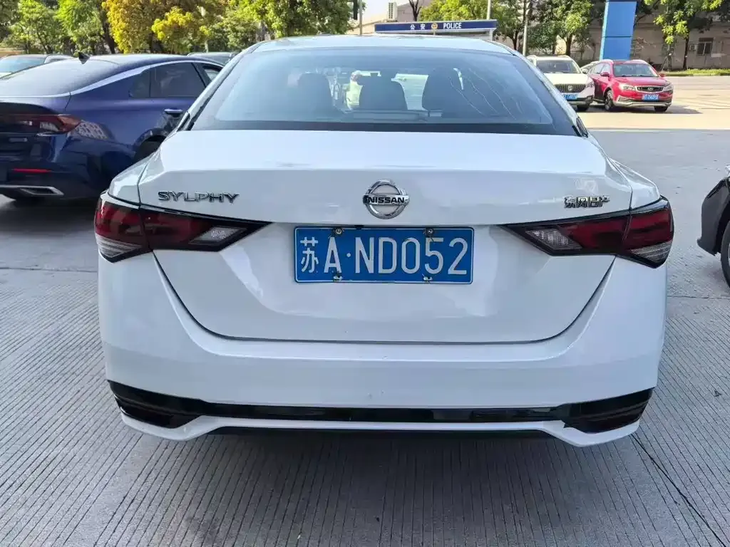 Nissan Sylphy — фото 5