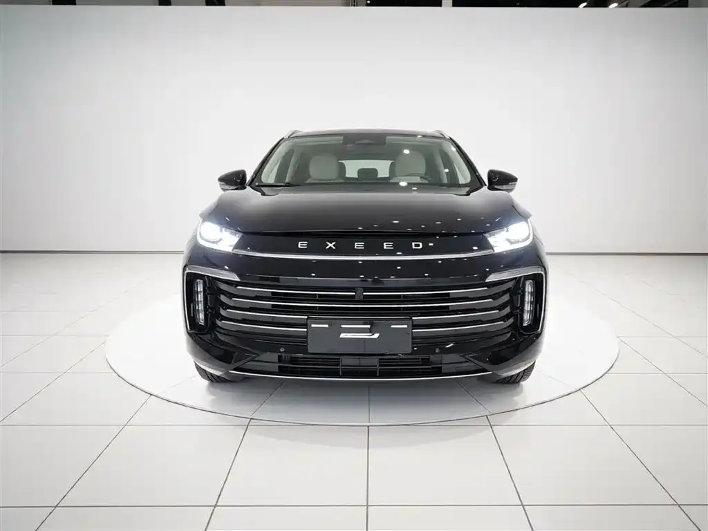 Exeed Lingyun 2026 из CN, фото 4