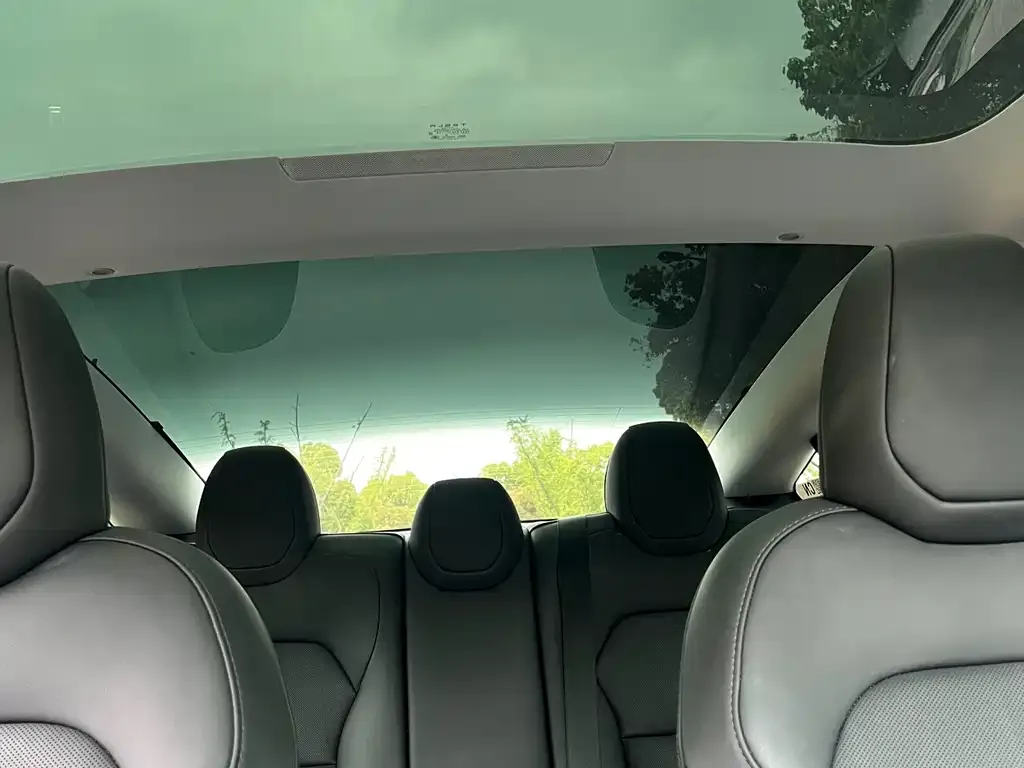 Tesla Model 3 2024 из CN, фото 2