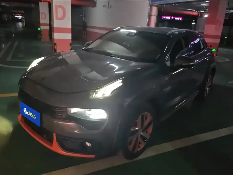 Lynk & Co 02
