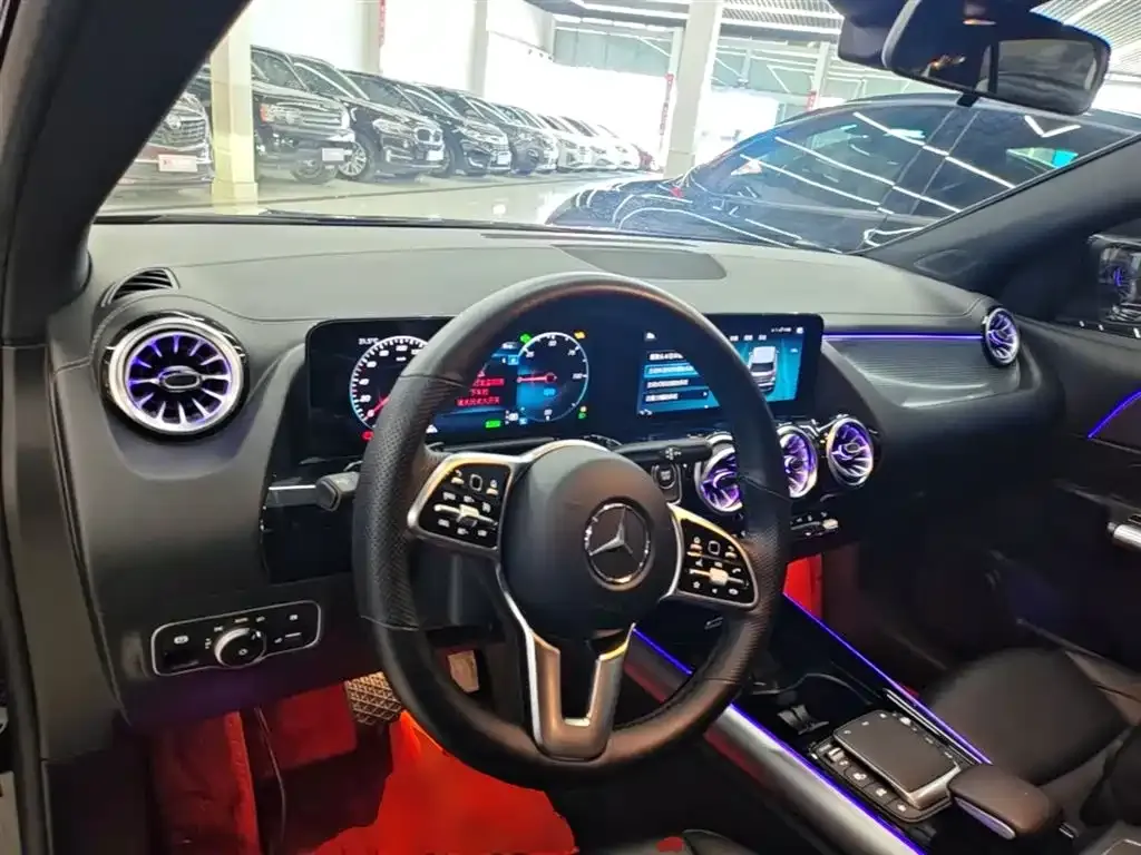 Mercedes-Benz EQA 2023 из CN, фото 2