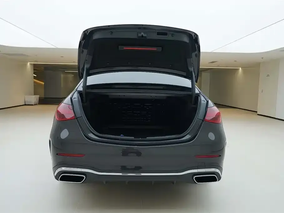 Mercedes-Benz C-Class 2023 из CN, фото 6