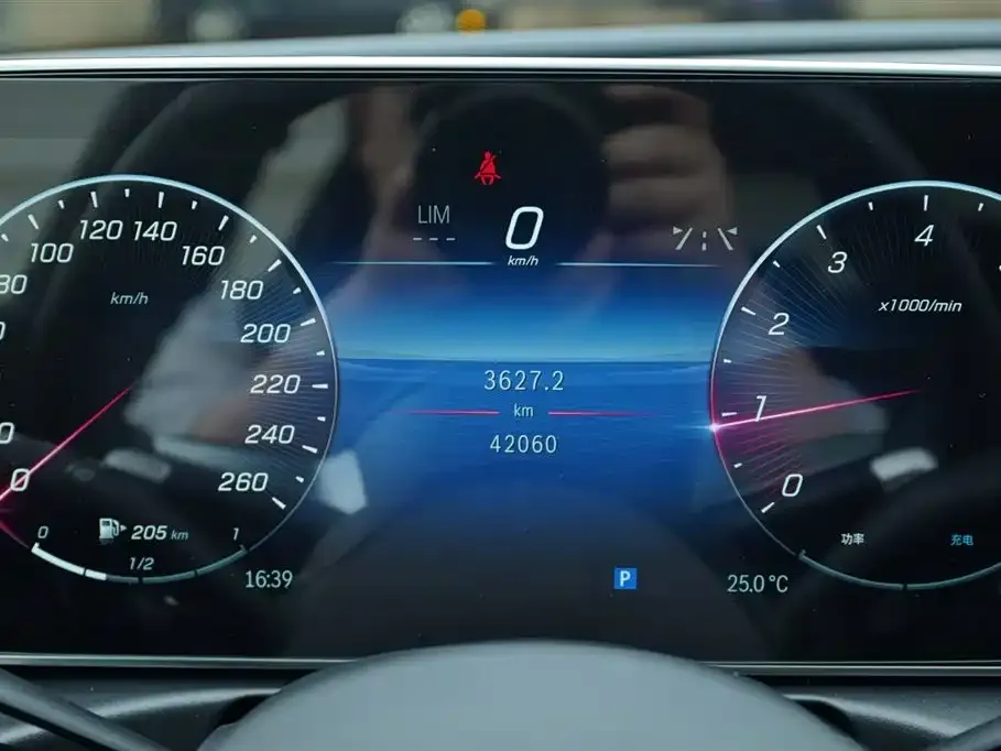Mercedes-Benz C-Class 2023 из CN, фото 4