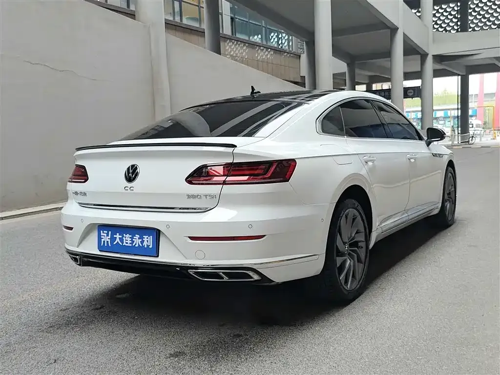 Volkswagen CC — фото 7