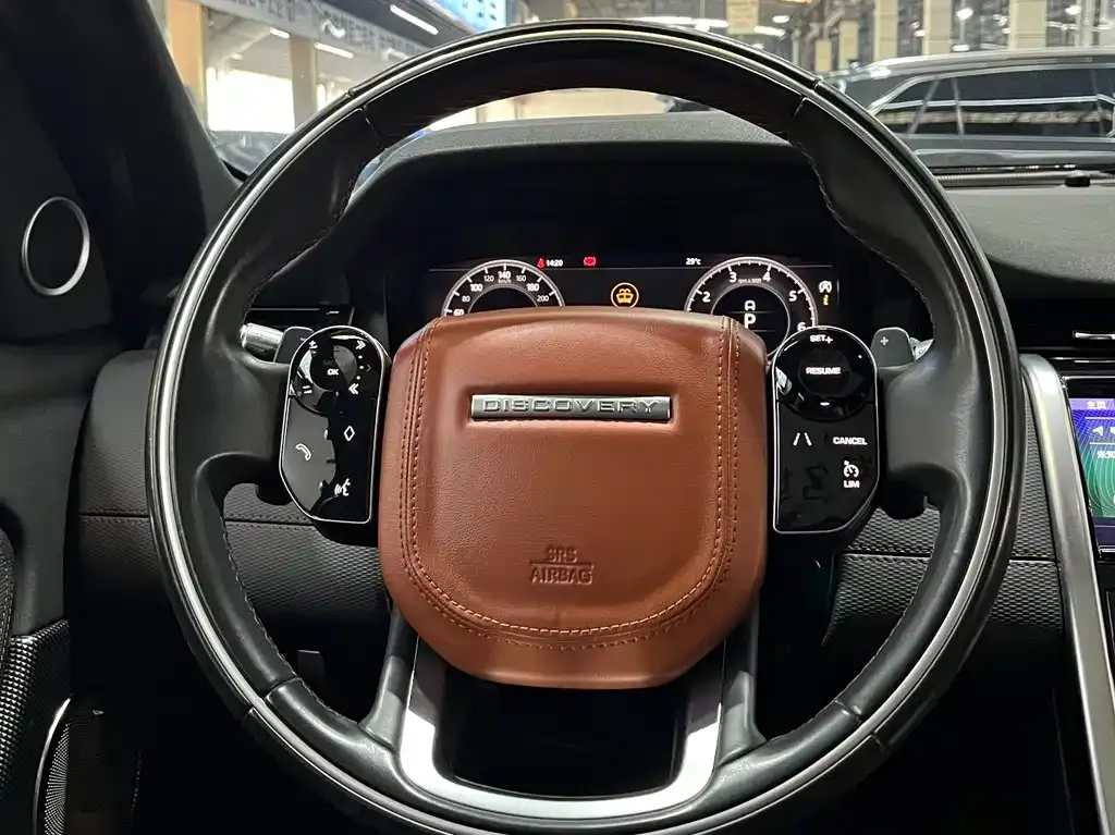 Land Rover Discovery Sport — фото 3