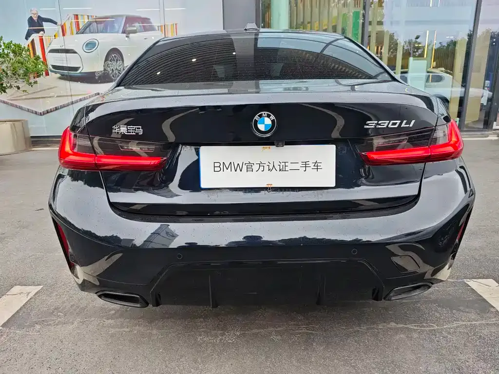BMW 3 Series 2024 из CN, фото 4