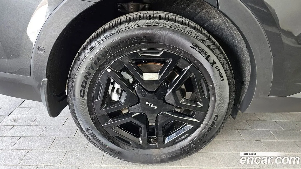 Kia Sorento — фото 8