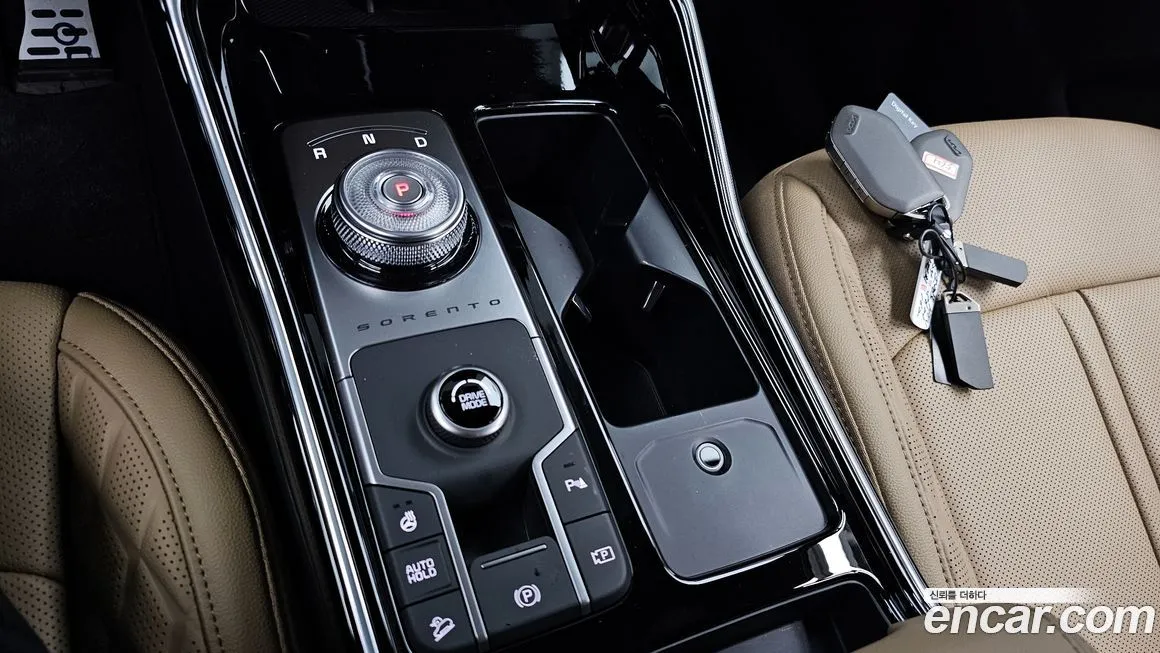 Kia Sorento — фото 7