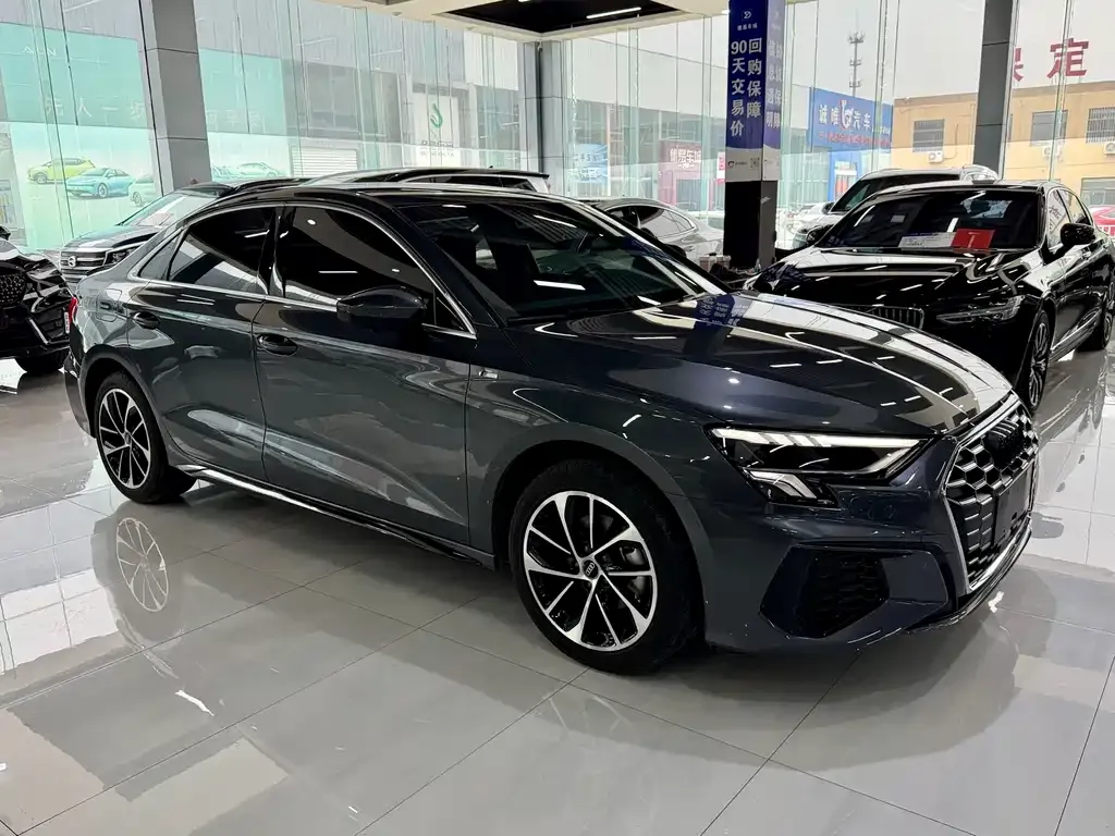 Audi A3 — фото 2