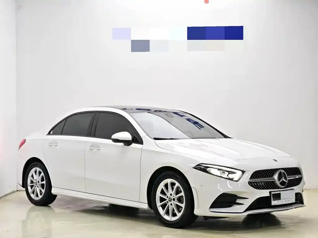 Mercedes-Benz A-Class — фото 4