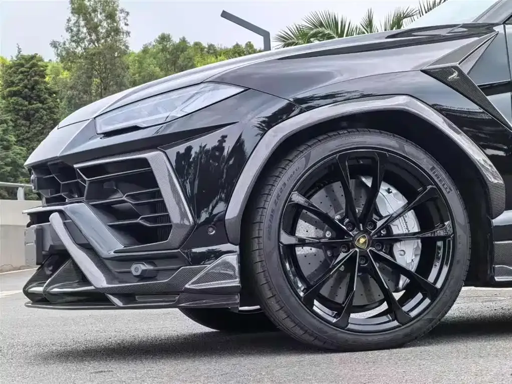 Lamborghini Urus — фото 6