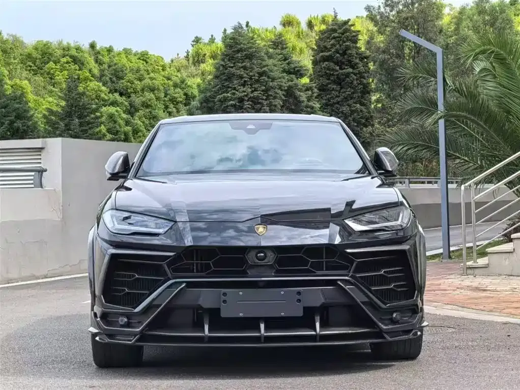 Lamborghini Urus — фото 8
