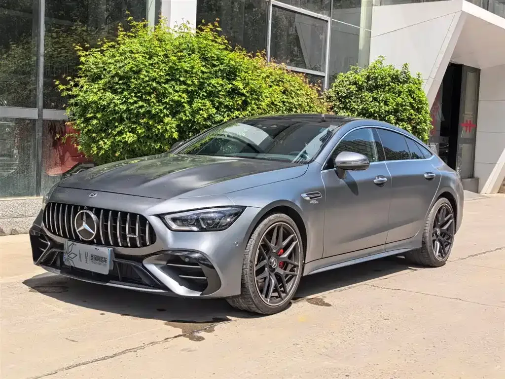 Mercedes-Benz AMG GT — фото 1